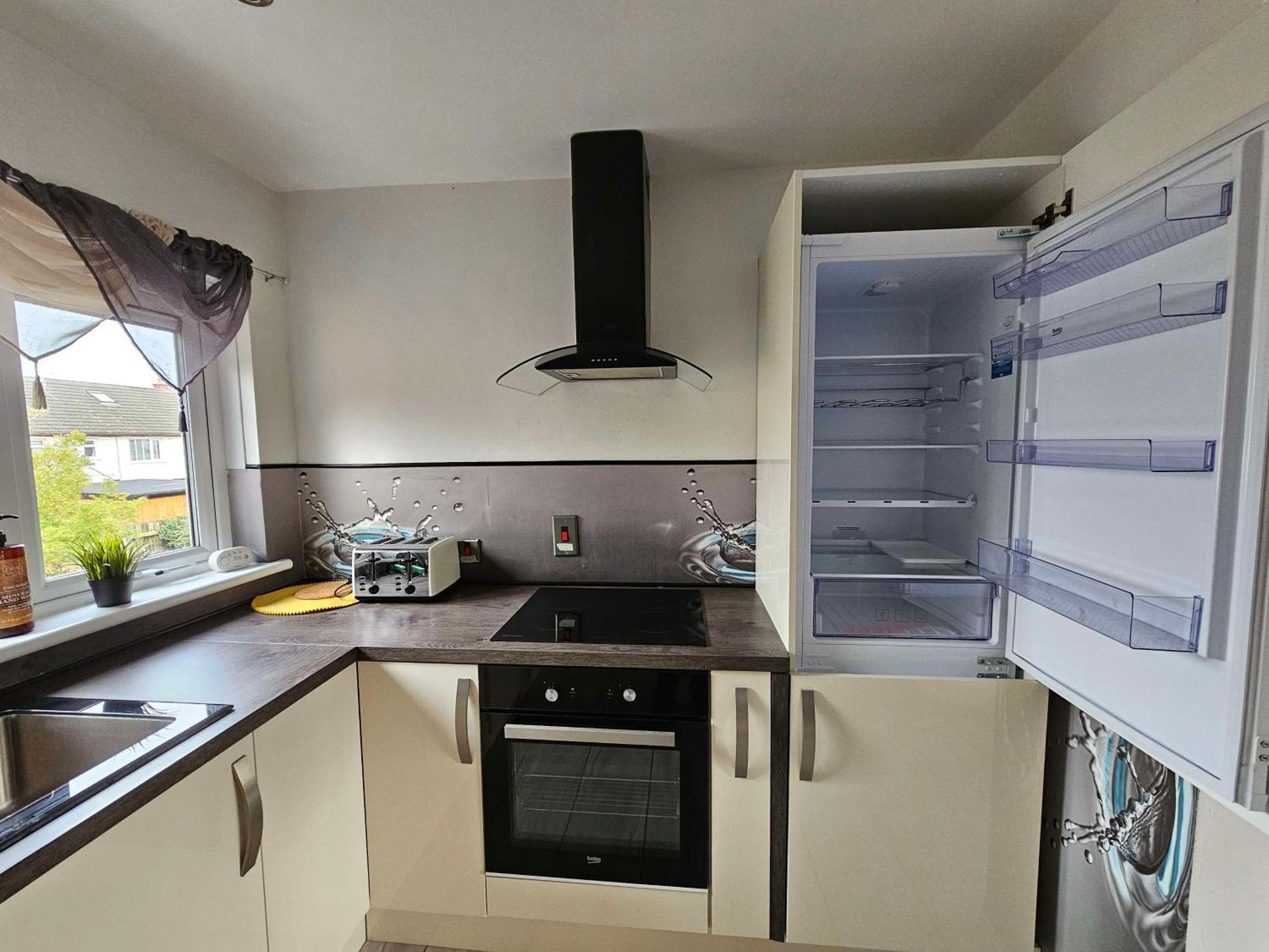 Apartamento Modern Urban Haven: Stylish Getaway Lisburn Exterior foto